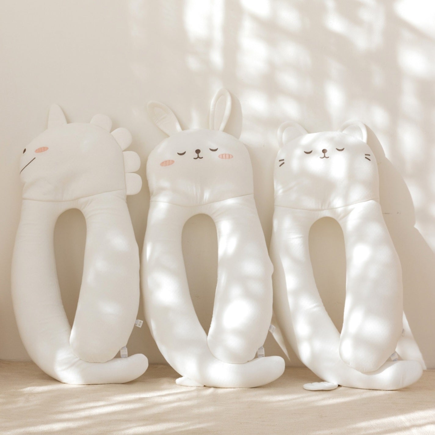 KITTY HUG BABY PILLOW