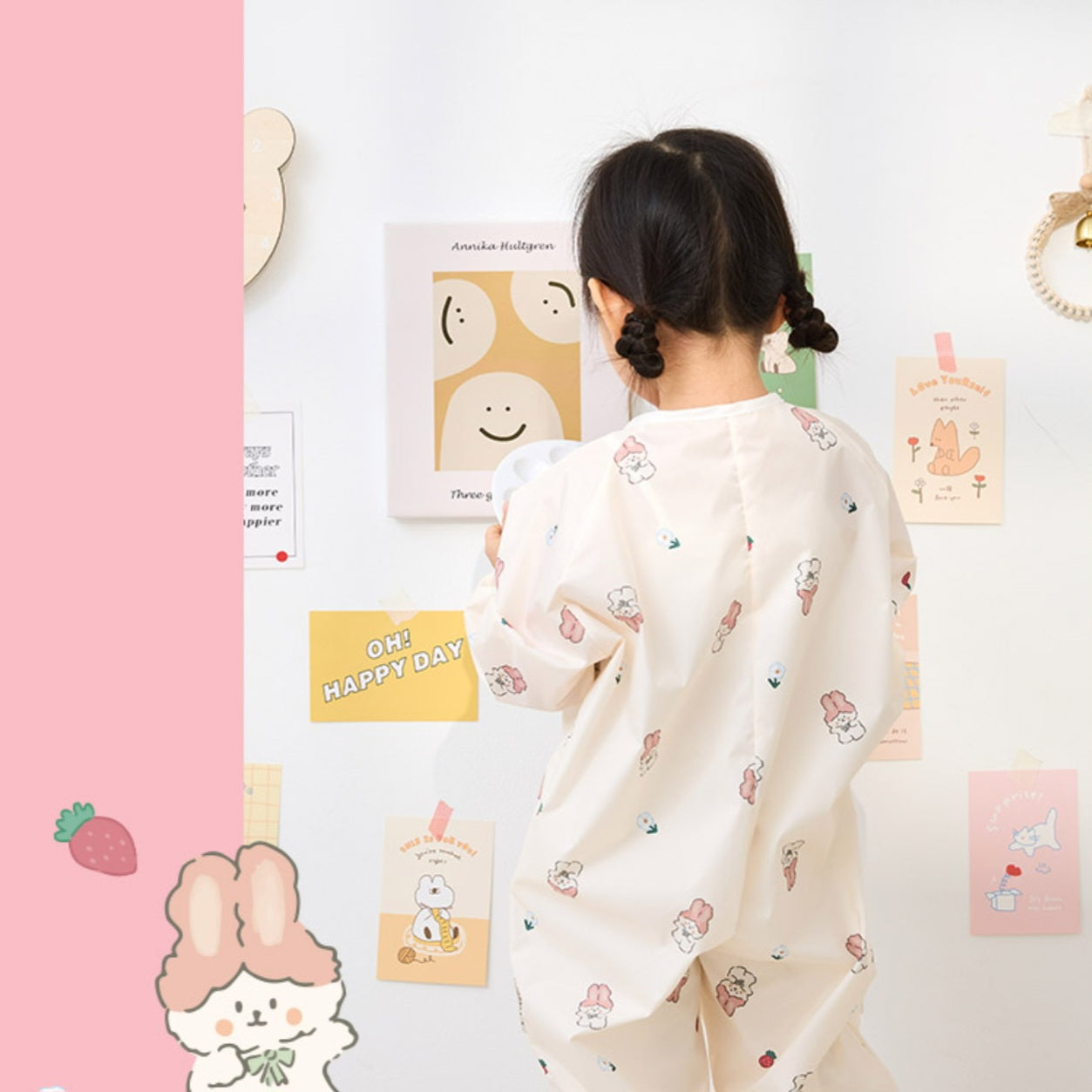 BERRY CHU WATERPROOF ART GOWN
