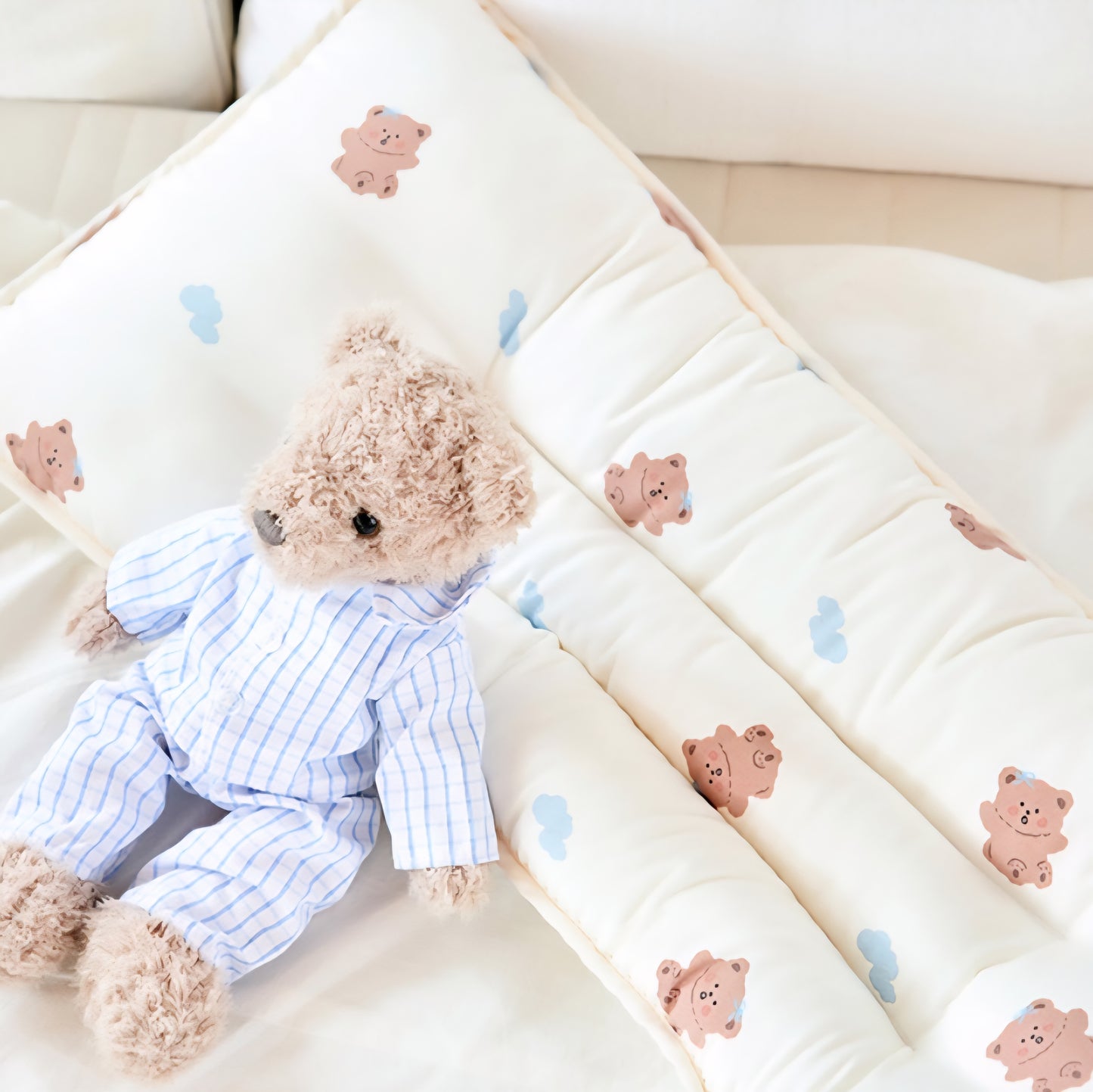 SKY BEAR WIDE PILLOW