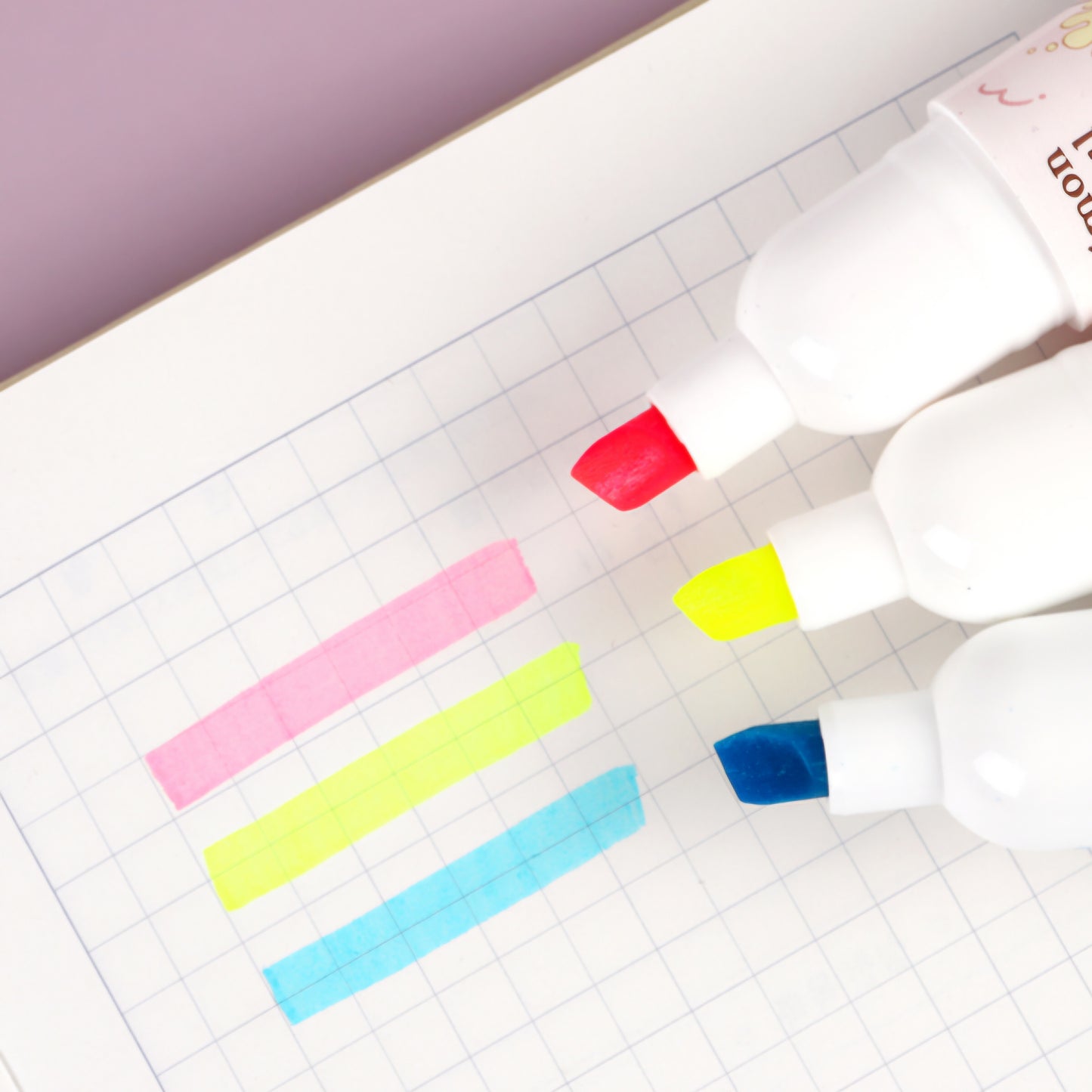 POKEMON LIPSTICK HIGHLIGHTER