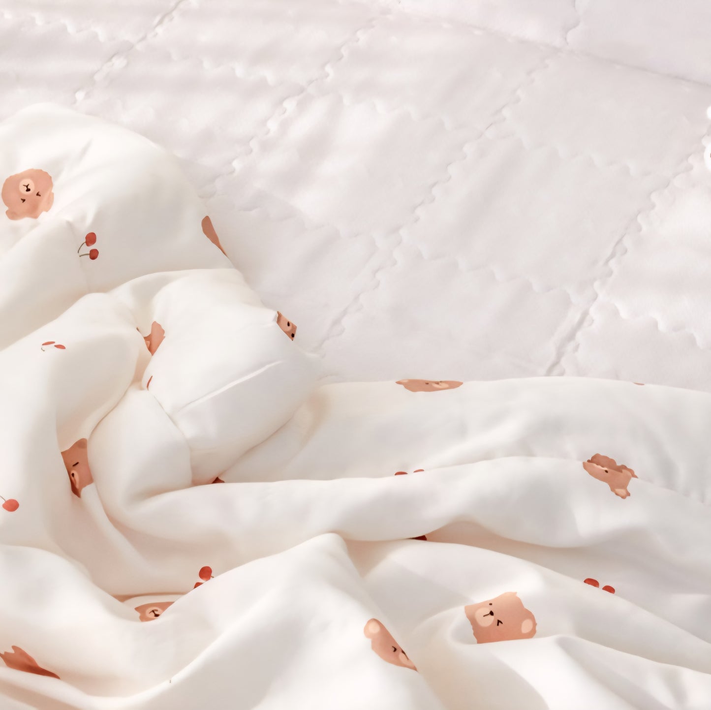 CHERRY BEAR NAP SET