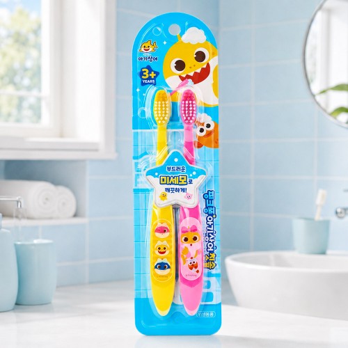 BABY SHARK TOOTHBRUSH SET