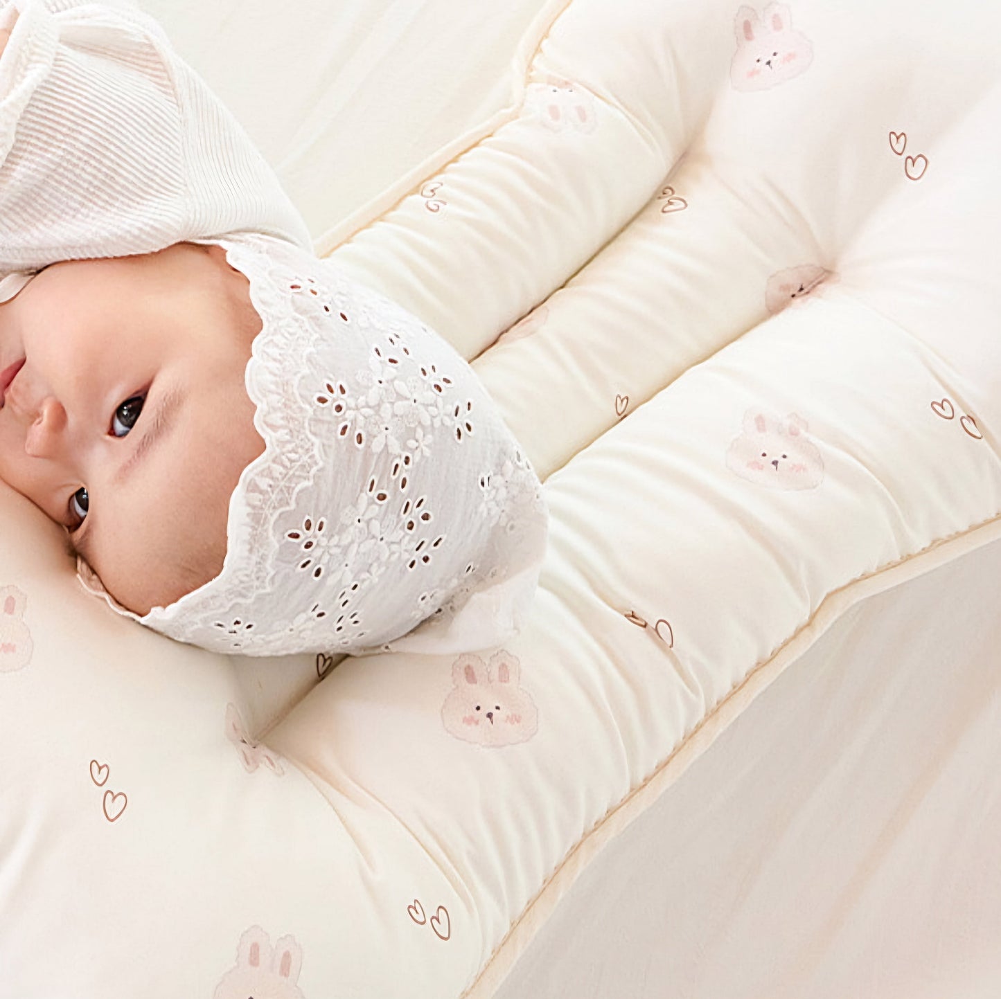 HEART BUNNY WIDE PILLOW