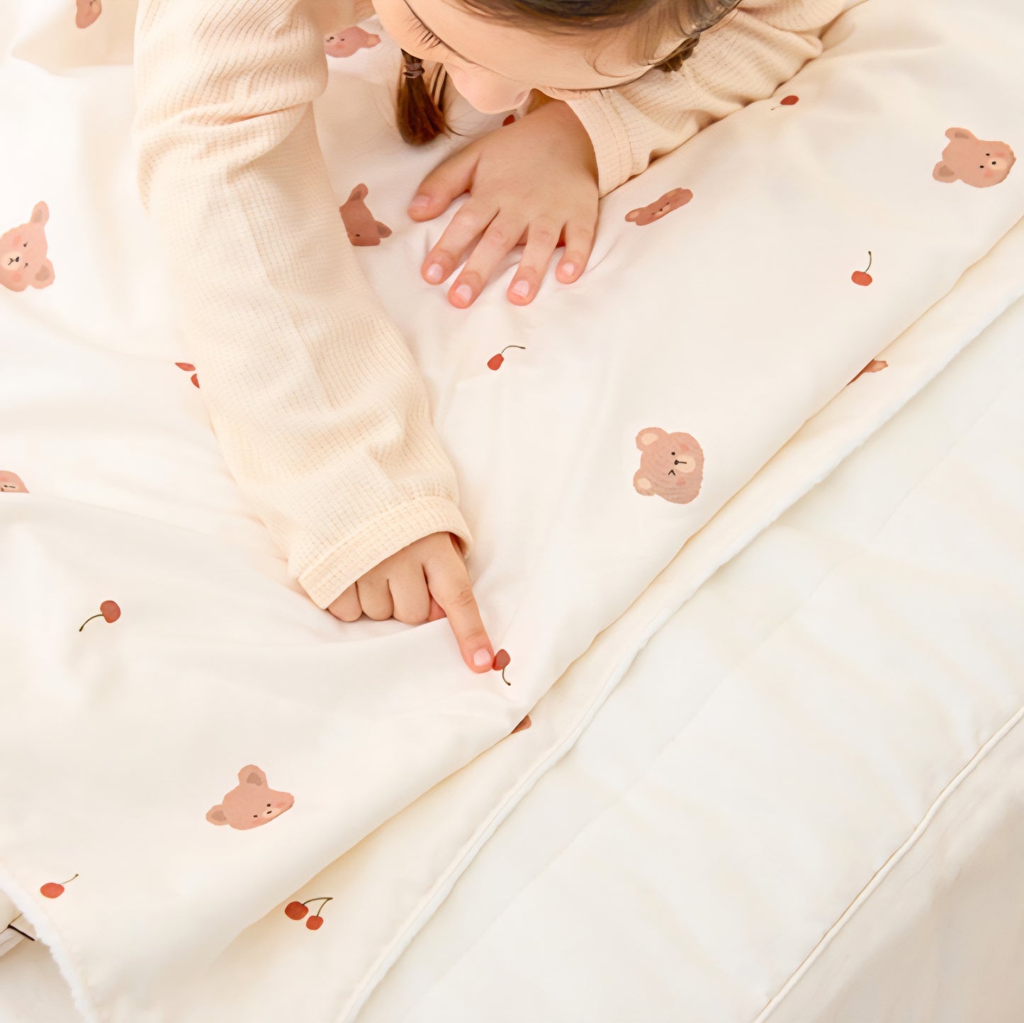CHERRY BEAR NAP SET