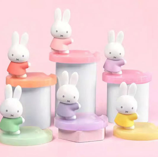 MIFFY CELLPHONE STAND