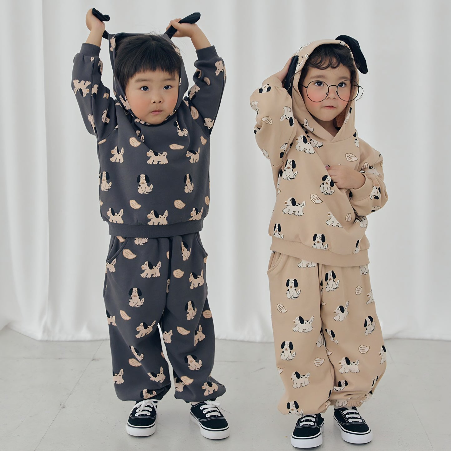 [PREORDER] WALKING PUPPY HOODED TOP BOTTOM SET