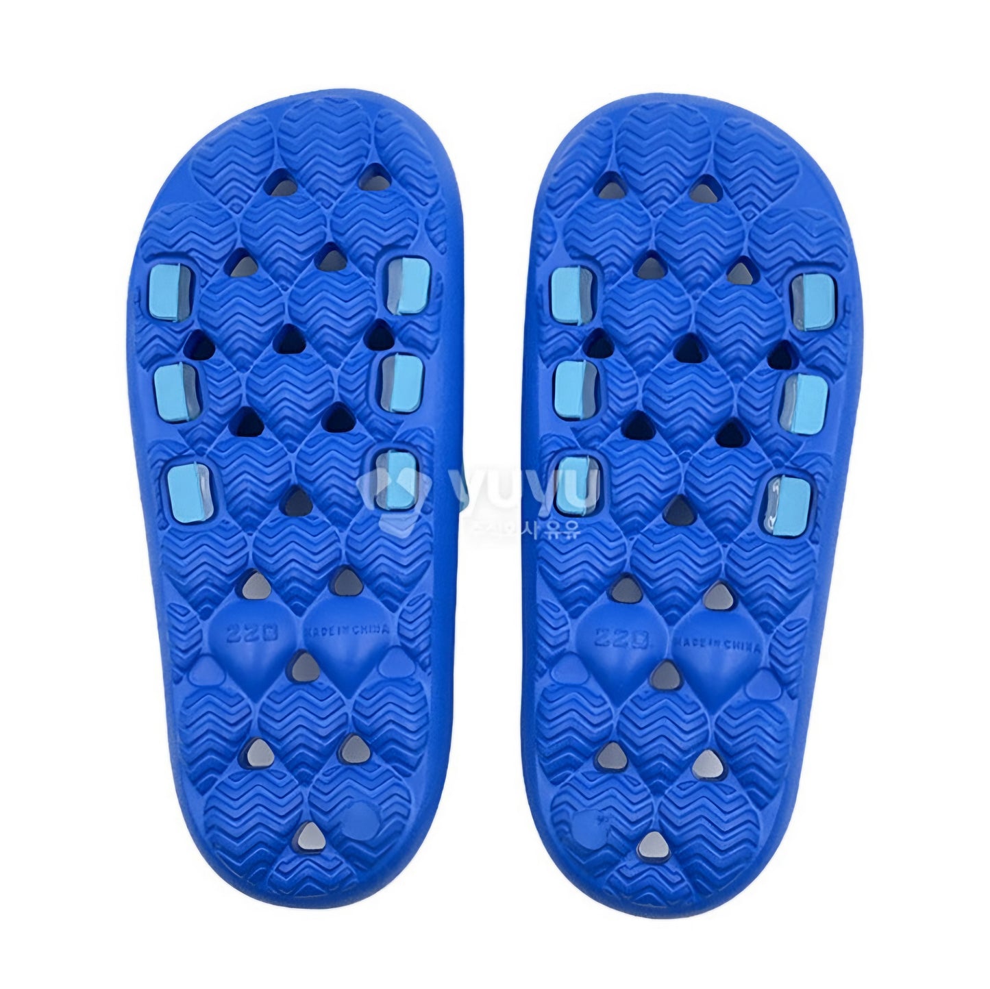 HELLO CARBOT SLIPPERS 220MM