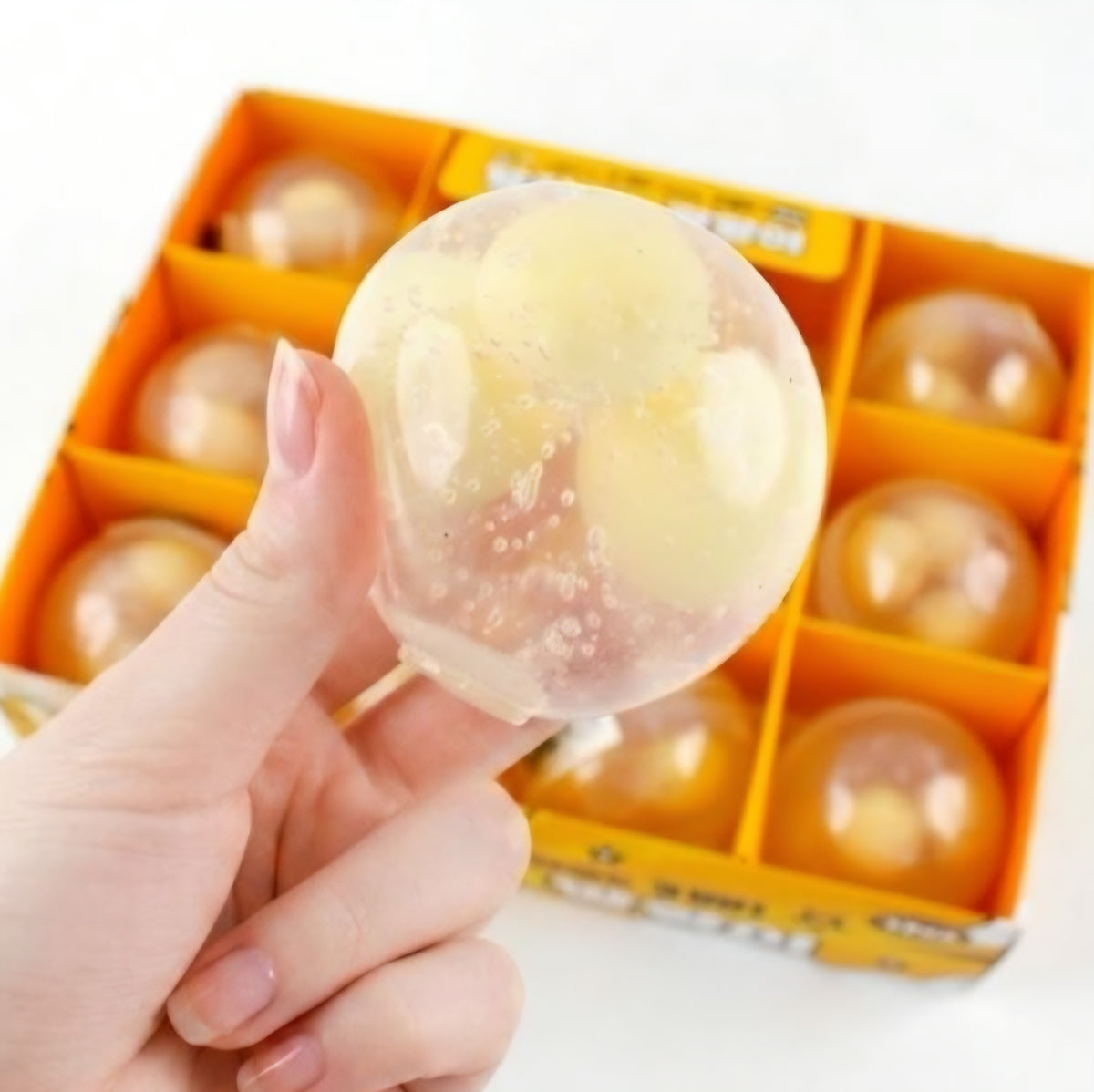 YOLK WAX BALL SQUISHY