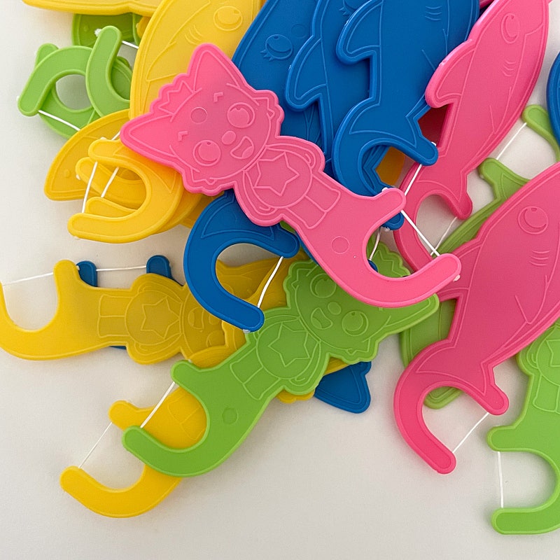BABY SHARK KIDS FLOSS 32CT