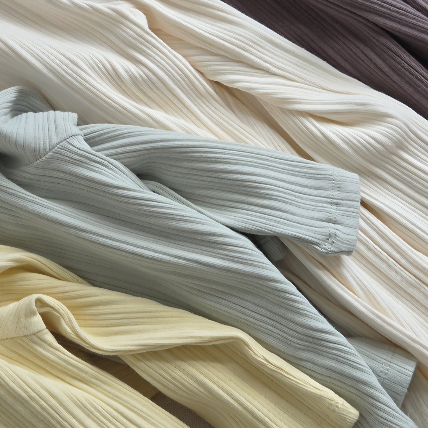 [PREORDER] COZY PLEATS SET