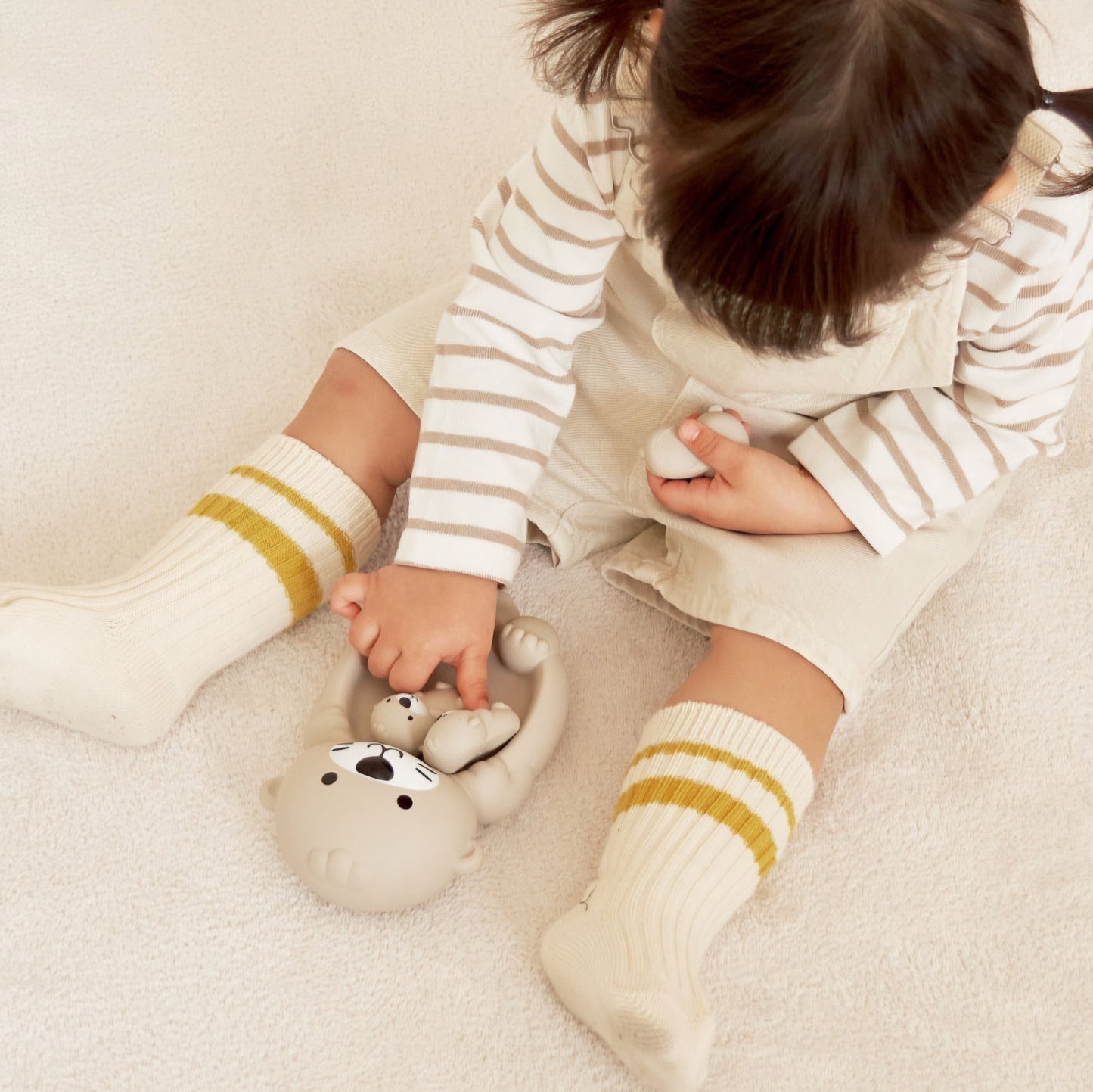 OTTER FLOATING BATH TOY