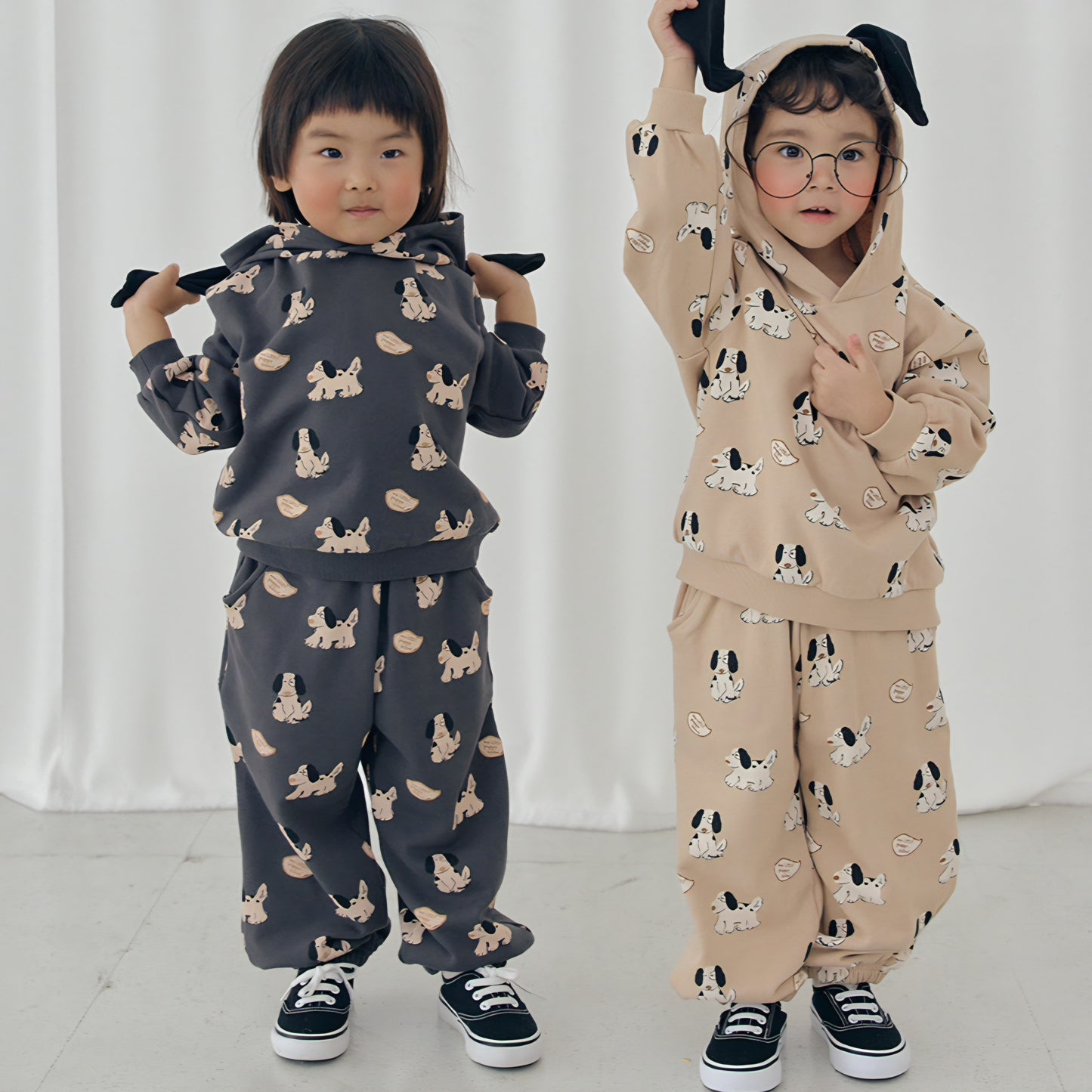 [PREORDER] WALKING PUPPY HOODED TOP BOTTOM SET