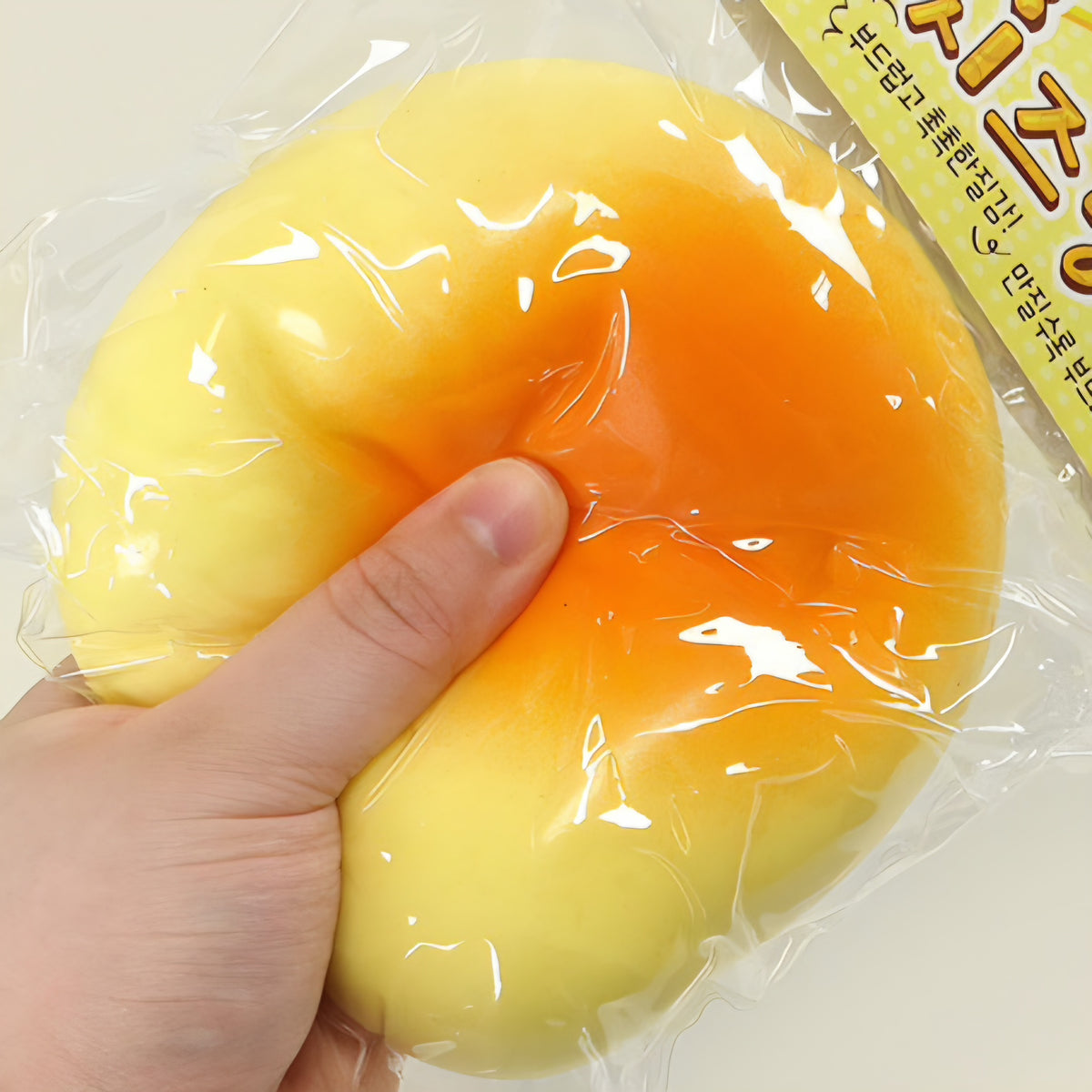 (57) BIG CHEESE BREAD SQUISHY