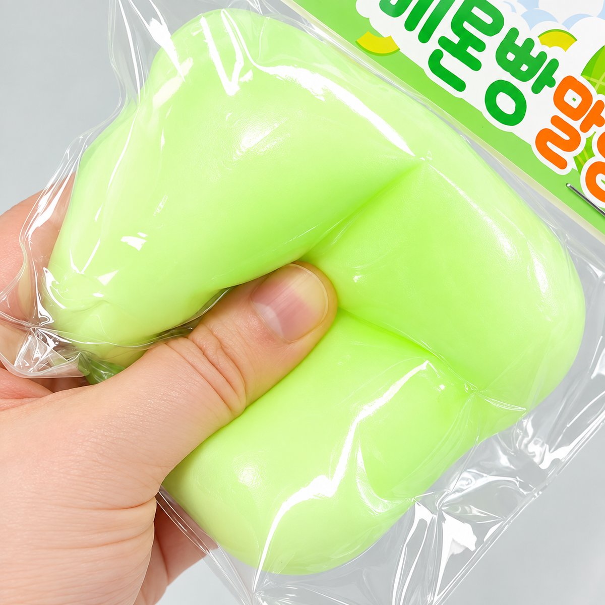 MILK MELON BREAD SQUISHY