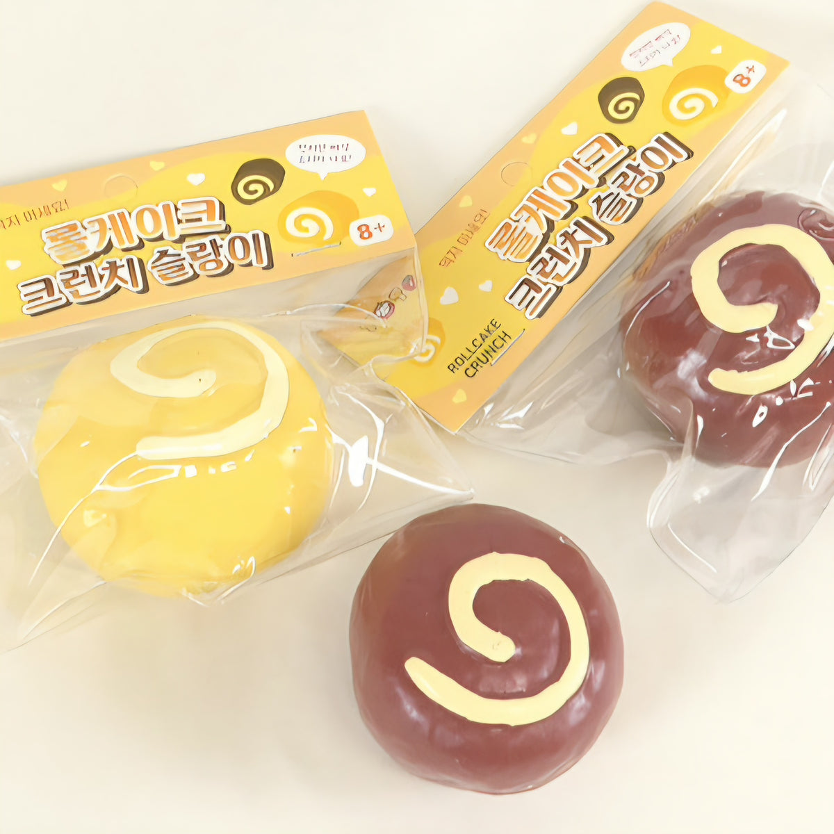 TOTO ROLL CAKE CRUNCHY SQUISHY