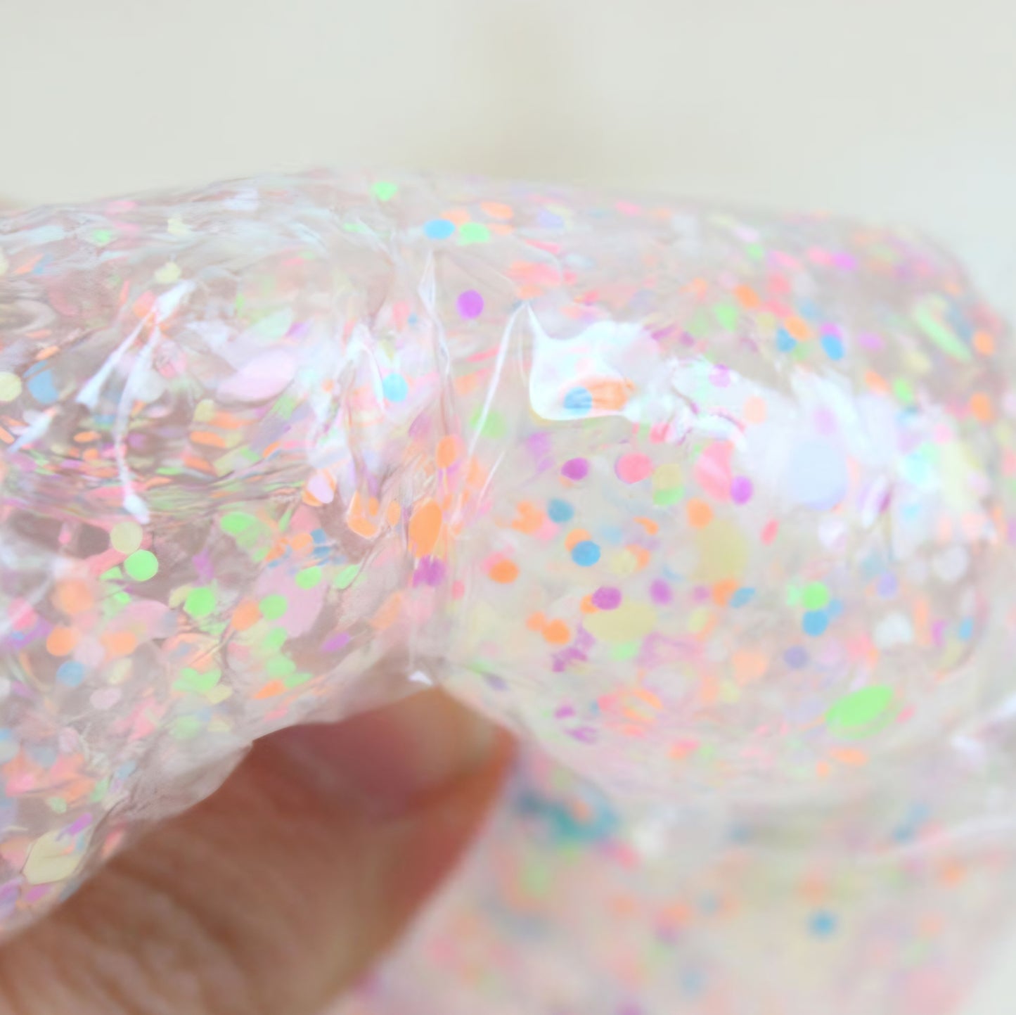 GLOW IN THE DARK EGG SQUISHY