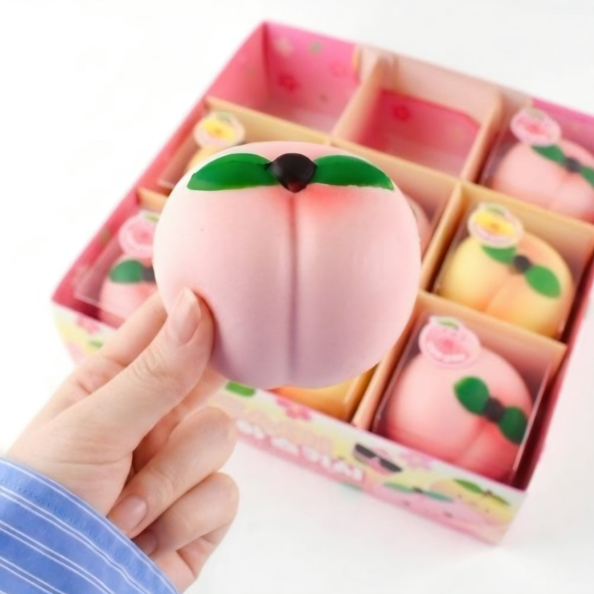 (25) PEACH SLOW RISE SQUISHY