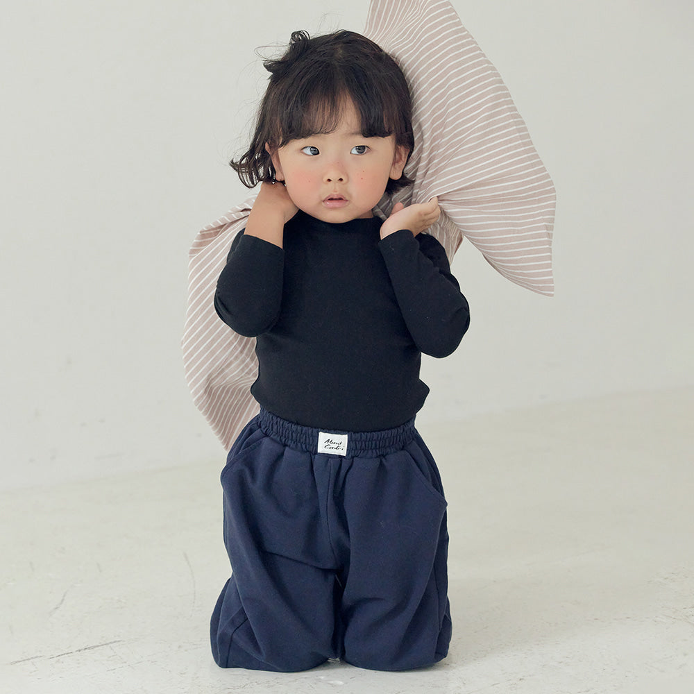 [PREORDER] MILD MOCK NECK T-SHIRT