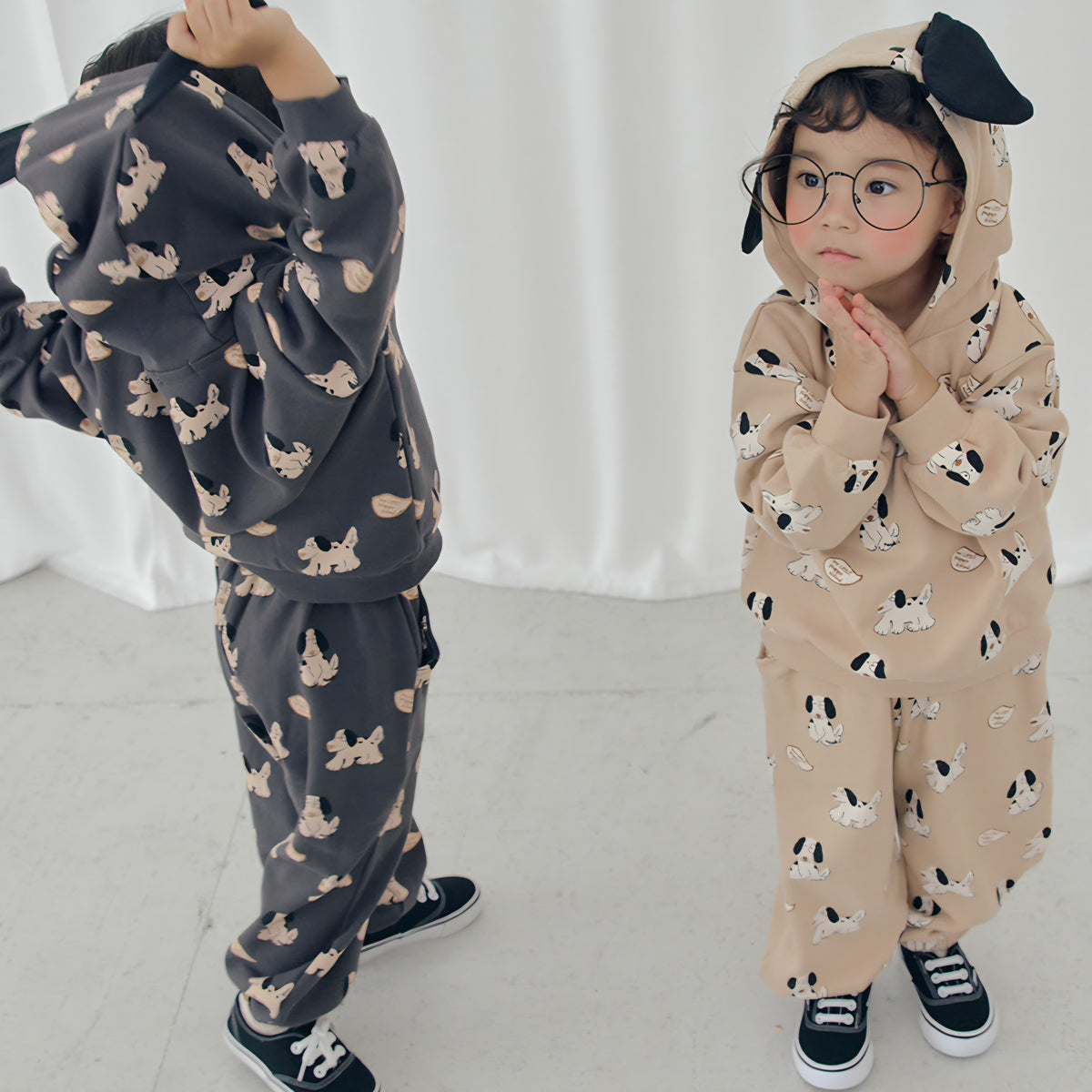 [PREORDER] WALKING PUPPY HOODED TOP BOTTOM SET