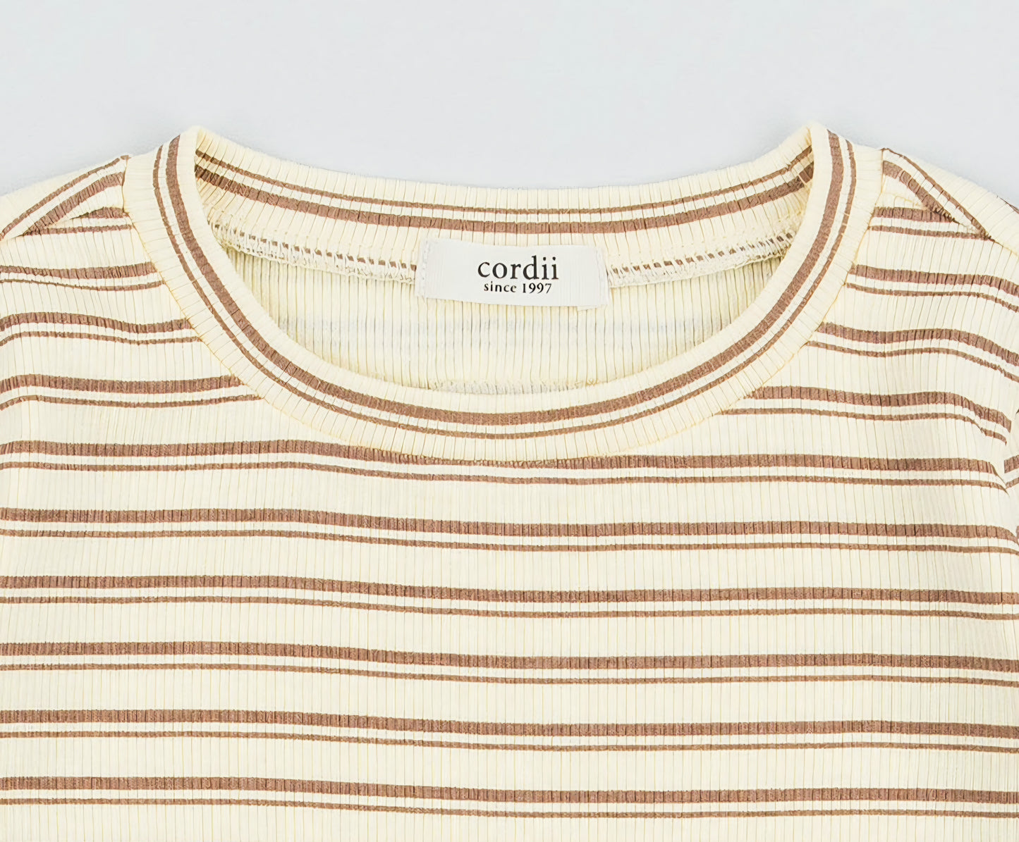 [PREORDER] ESSENTIAL STRIPE T-SHIRT