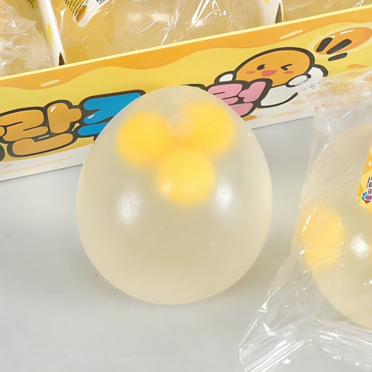 (5) YOLK SQUISHY