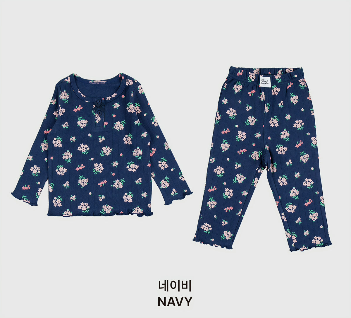 [PREORDER] ILLIT JACGUARD SET